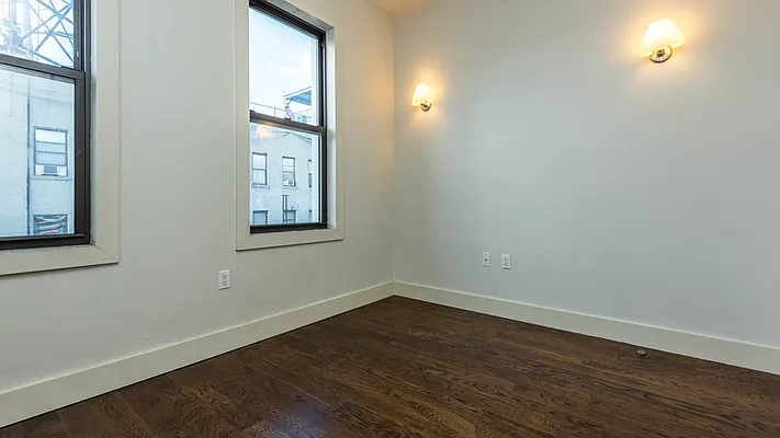 Rented by Nooklyn NYC LLC | media 8
