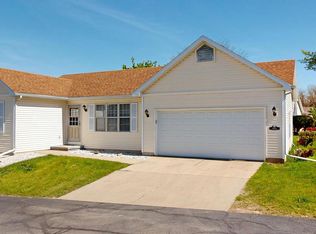 5142 Ridge Oak Dr, Madison, WI 53704