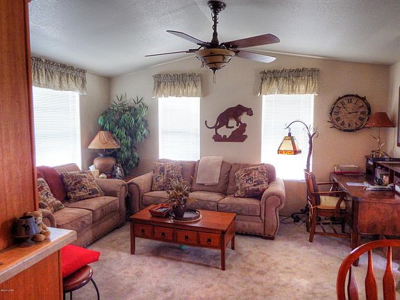 3rd image of 306 N Moonlight Dr