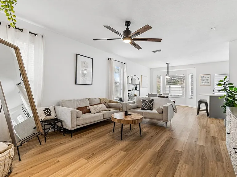 12610 Adventure Dr — Photo 4