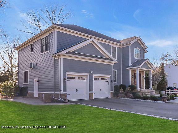 5th image of 604 Woodland Rd