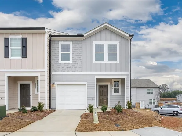 2010 Ayla Dr, Douglasville, GA 30135