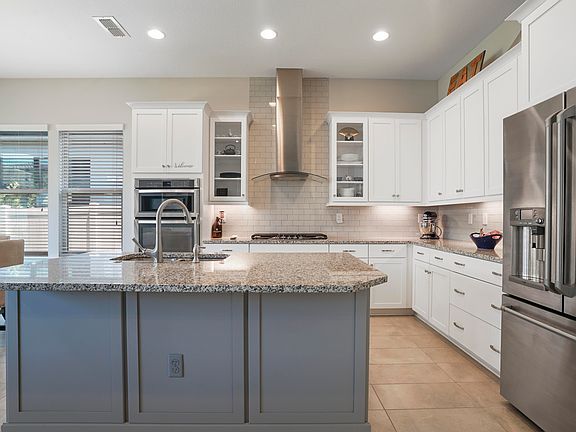 5th image of 3064 Montilla Dr