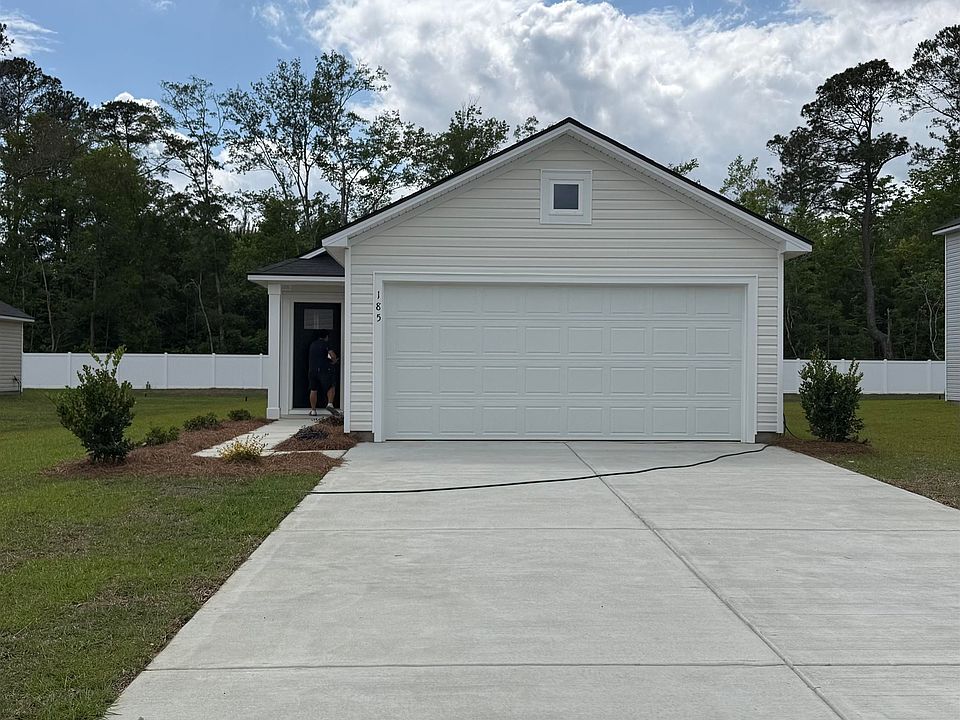 1st image of 185 Birchwood Dr. Lot 40