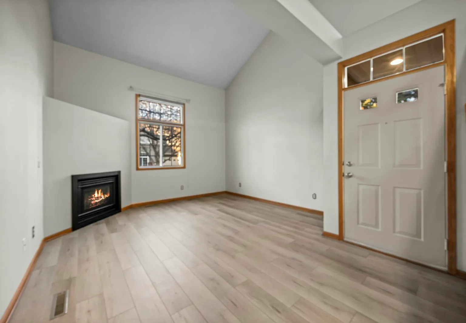14126 Plymouth Avenue — Photo 3