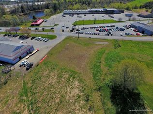 17 E Madison Rd, Skowhegan, ME 04976