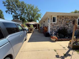 502 Brins Ct SE, Stewartville, MN 55976
