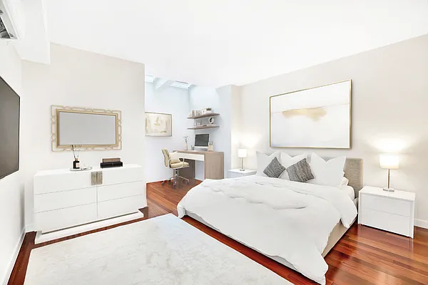Sold by Compass | media 5