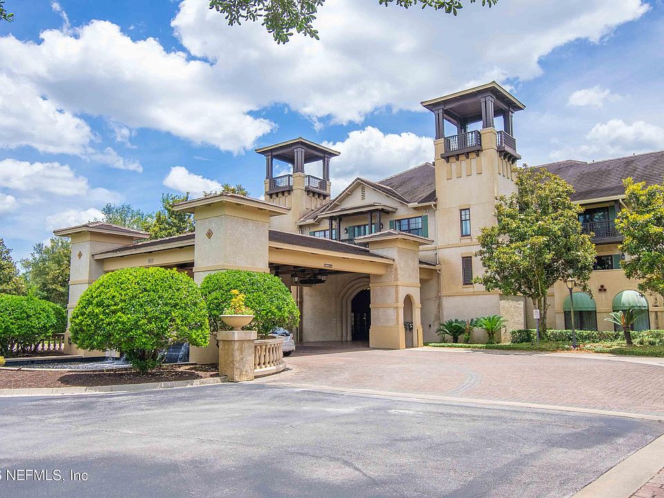 1st image of 965 REGISTRY Boulevard #102
