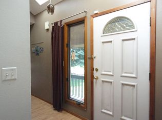 608 S Berry Pine Rd, Rapid City, SD 57702