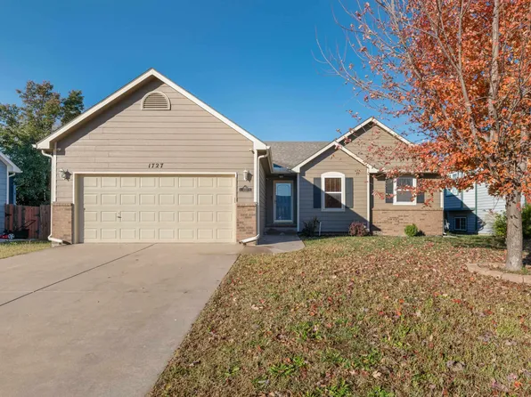 1727 S Stoneybrook St, Wichita, KS 67207