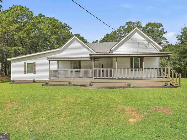 1966 Owens Rd, Woodbury, GA 30293