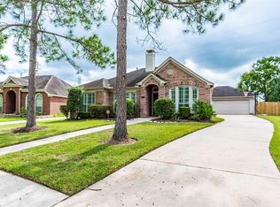 419 Blossomwood Dr, League City, TX 77573