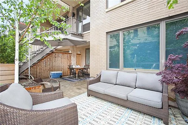 Sold by Space Marketing Shop | media 10