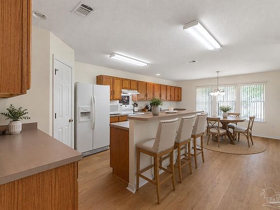 3rd image of 8335 Onich Dr