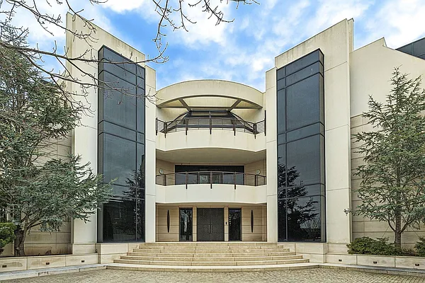 Sold by Bergen Basin Real Estate | media 1