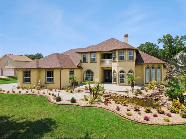 4524 Stone Wall Ln, Plant City, FL 33567