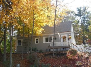 392 Cherry St, Holyoke, MA 01040