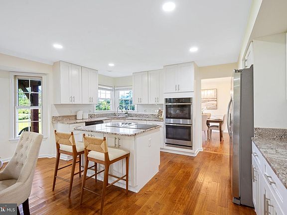 4th image of 14216 Hartwood Ct