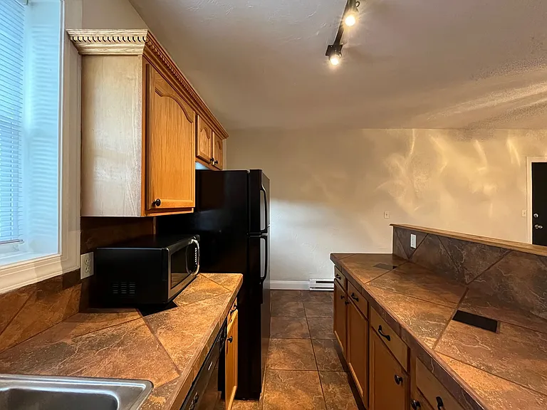 219 S Fairmount St #3 — Photo 5