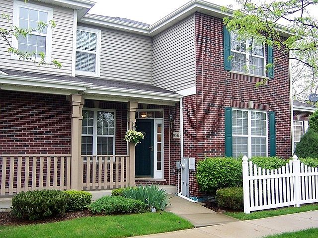 1st image of 18527 Dearborn Ct