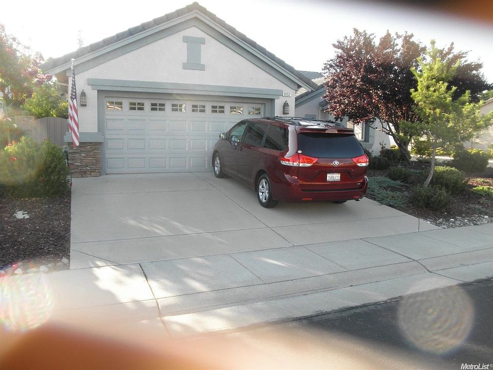 1st image of 6152 Buckskin Ln