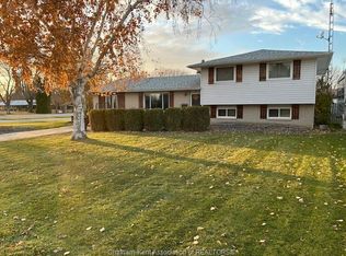 3 Thibodeau St, Chatham Kent, ON N0P1Z0