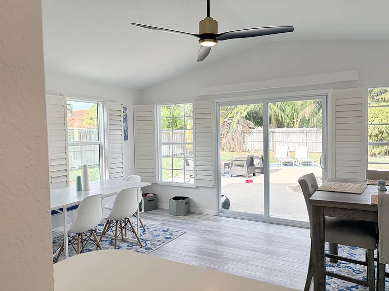 278 Pine Tree Dr — Photo 12