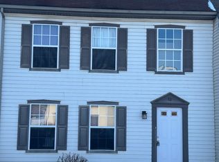 53 Carriage House Dr, Willow Street, PA 17584