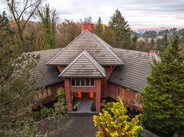 4335 SW Humphrey Blvd, Portland, OR 97221