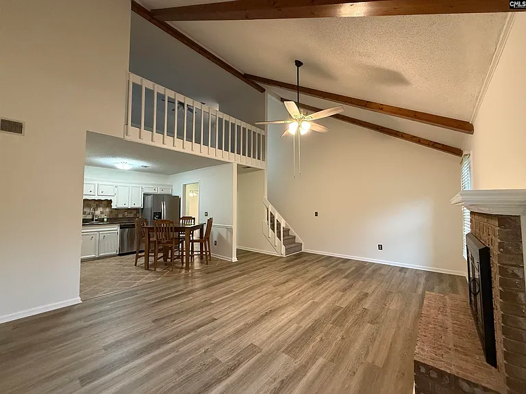 104 Tee Ct — Photo 6