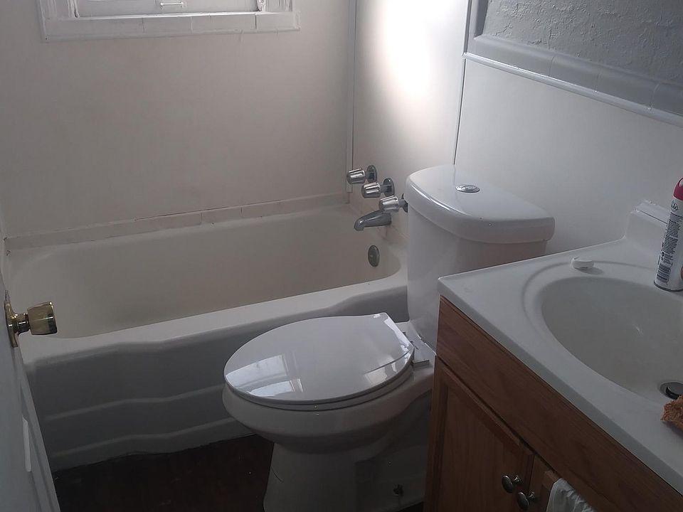 2nd image of 227 Newell Dr