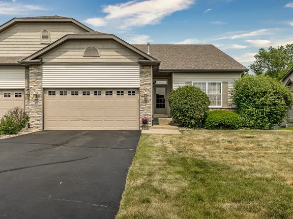 11775 River Hills Pkwy, Rockton, IL 61072