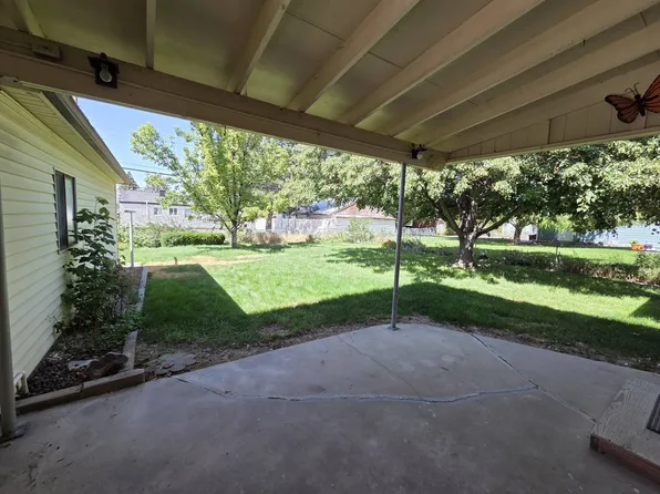 540 Sunset Ave, Tooele, UT