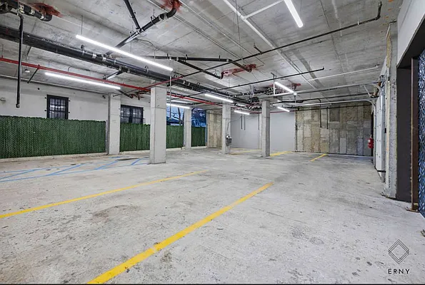 Rented by ERNY LLC | media 40