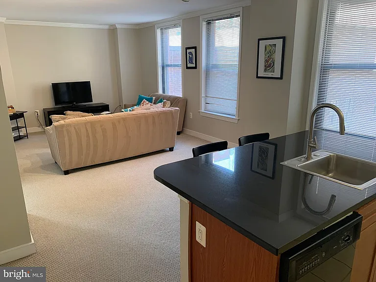 631 D St NW #534 — Photo 6