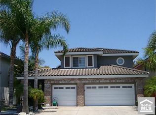 9758 Ravari Dr, Cypress, CA 90630