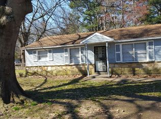 5341 Lochinvar Rd, Memphis, TN 38116