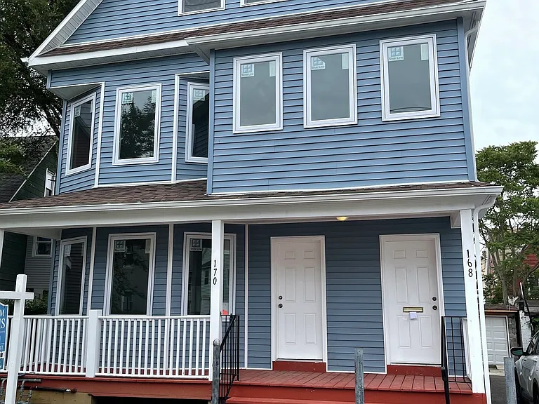 168-170 Kelsey St — Photo 1