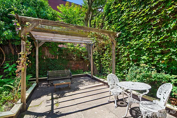 Sold by Brown Harris Stevens | media 4
