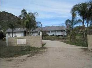 30985 Phino Ln, Winchester, CA 92596