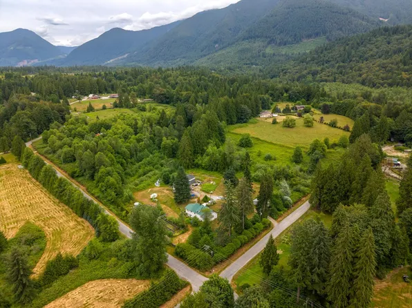 35745 Durieu Rd, Fraser Valley, BC V2V 7L1