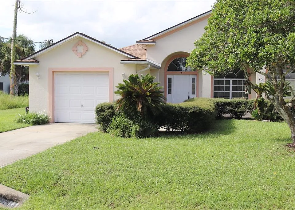 13 Buttonwood Ln #A