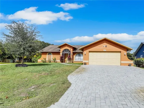 9083 Aster RD, FORT MYERS, FL 33967