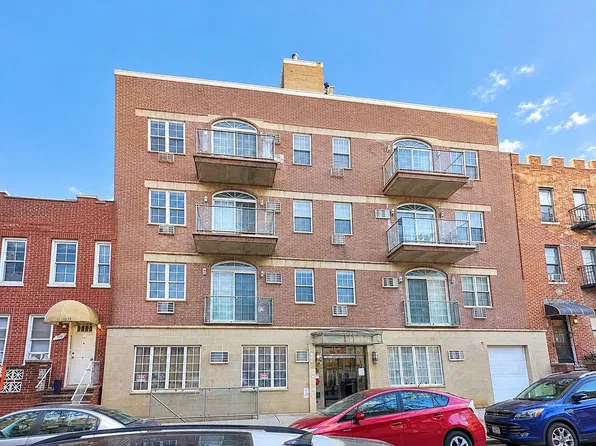 1570 W 10th St APT 3A, Brooklyn, NY 11204