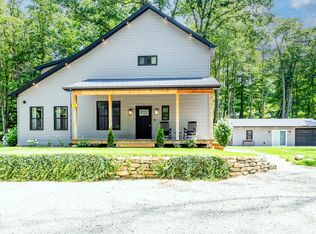6017 Monroe St, Coloma, MI 49038