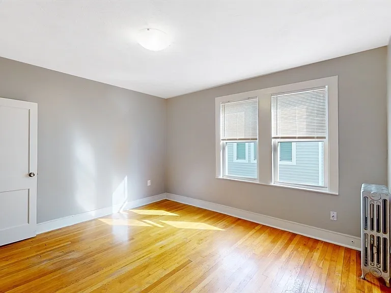 63 Whitten St #3 — Photo 17