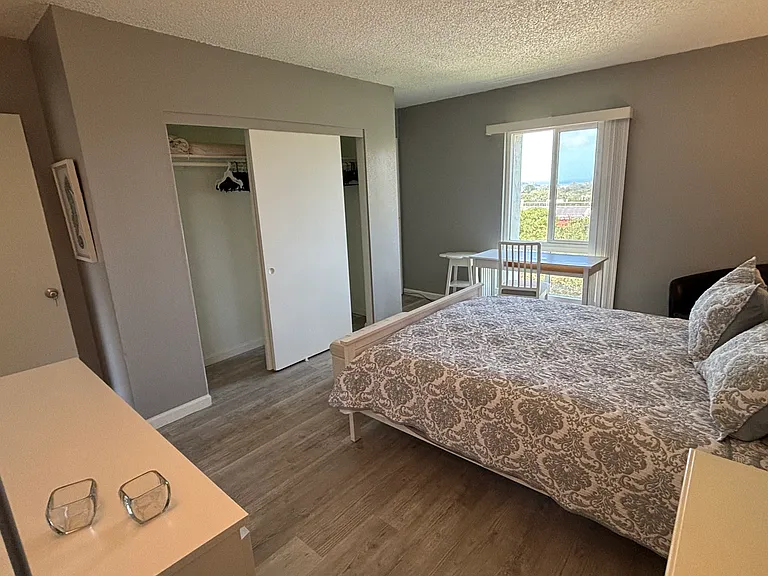 500 Glenwood Cir #5XX — Photo 14