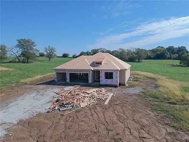 2nd image of 13815 S Woodland Ranch Dr