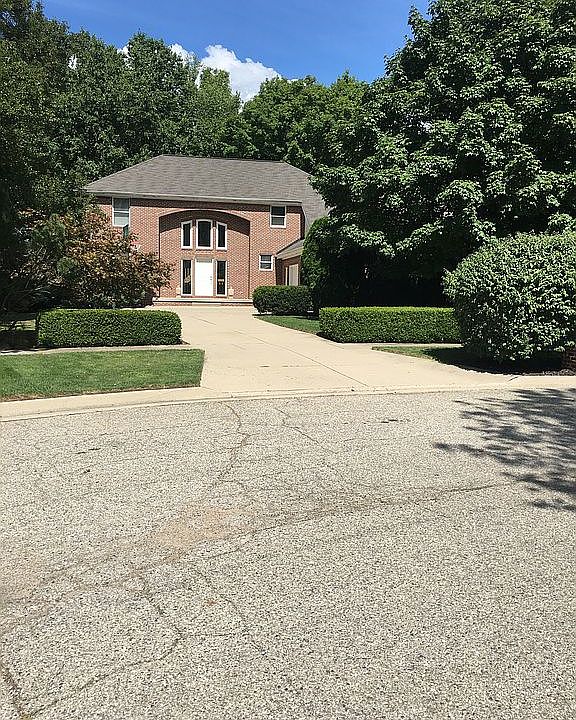 1st image of 2716 Attenborough Cir